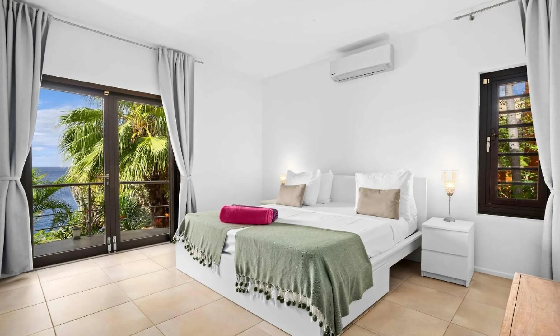 Villa Orange Palm With Spectacular Sea Views And Private Pool クラレンダイク 0*,